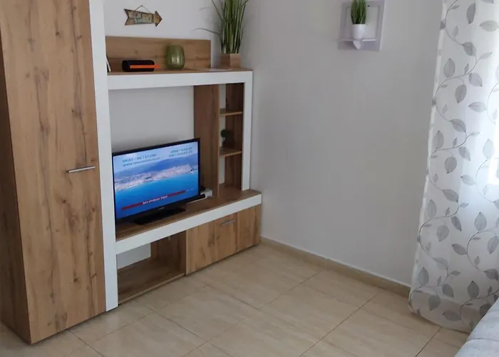 Апартаменты Etara 2 *